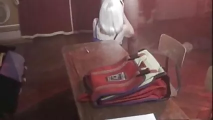 چھٹی کا آغاز کسبی کے فیلم آمریکایی صحنه دار سکسی ساتھ ایک رات کے ساتھ۔