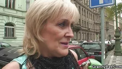 چیٹرباکس کو ورزش کی ضرورت لزبین های خارجی ہے، ورزش کی نہیں۔