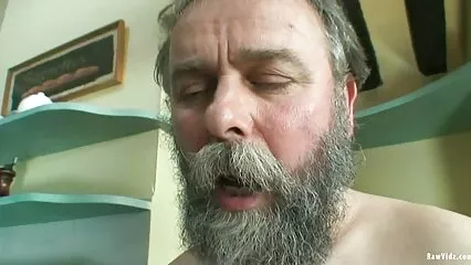 چھوٹی سی ضرورت اور سکس خارجی از عقب بڑی خواہش۔